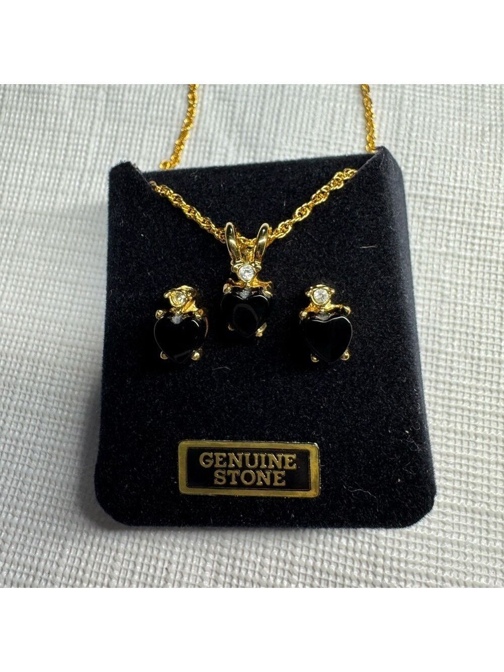 JJI 1998 Storyline Elegant Gold and Black Heart Necklace Set